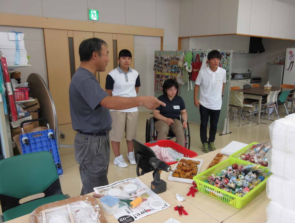 ２年次の実習にて（共同作業所）